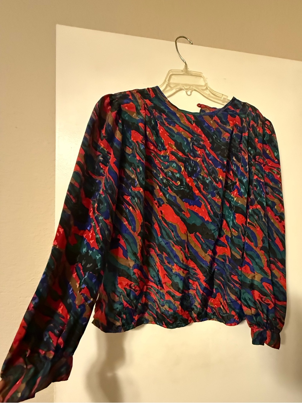 NICOLA Abstract Print Long-Sleeve Blouse in Red, Blue & Green